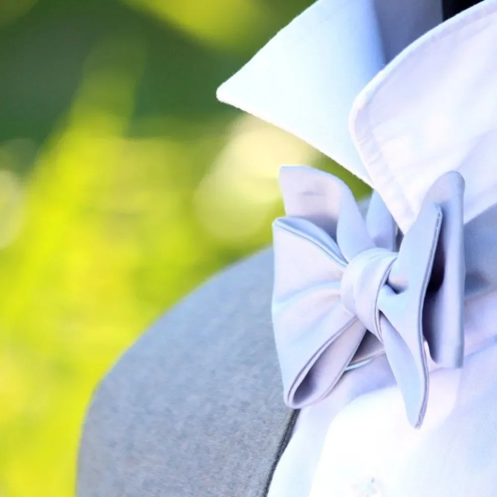 Grey Mens Self-tied bow tie‎